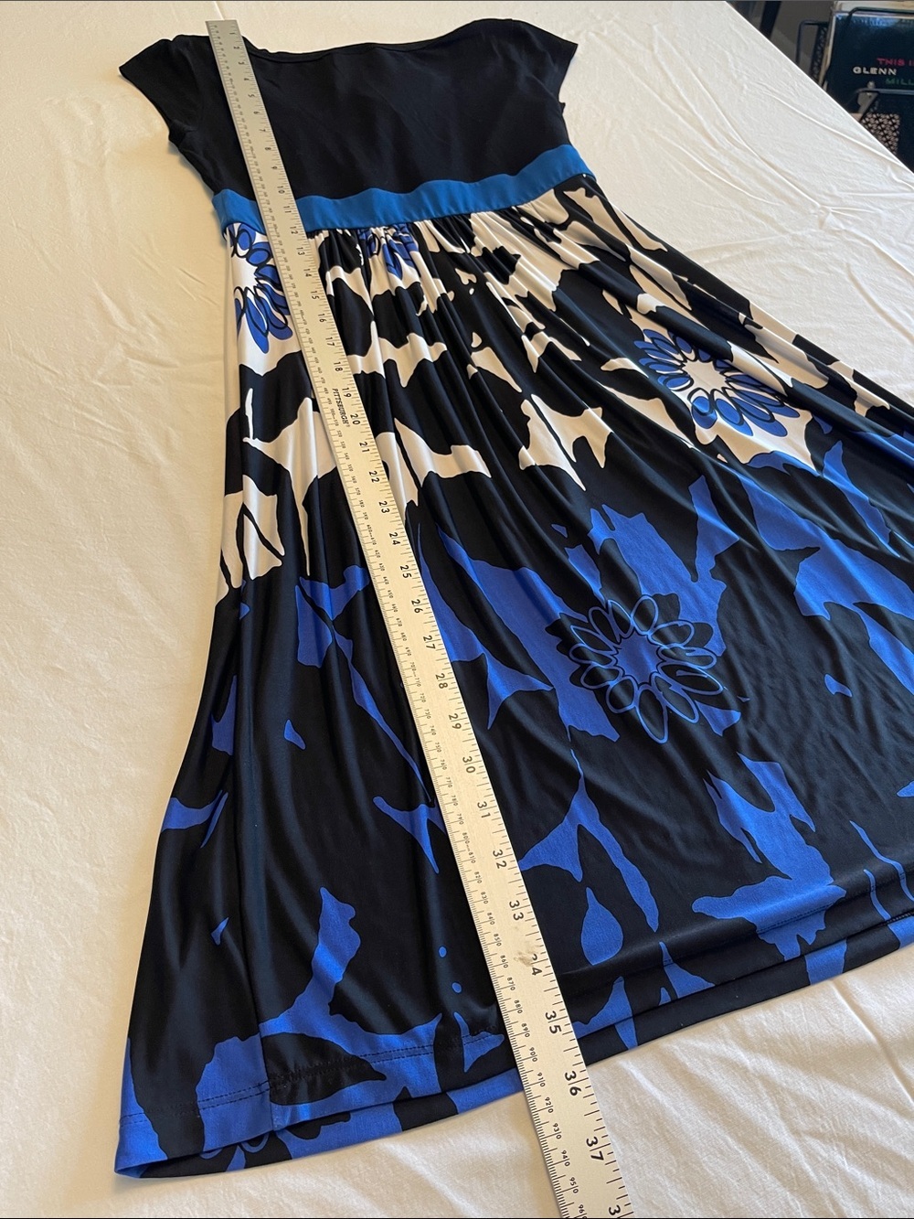 Capsleeve Empire Waist Maternity Dress w/ Bold Black,Blue & Cream Floral Print - Picture 7 of 8